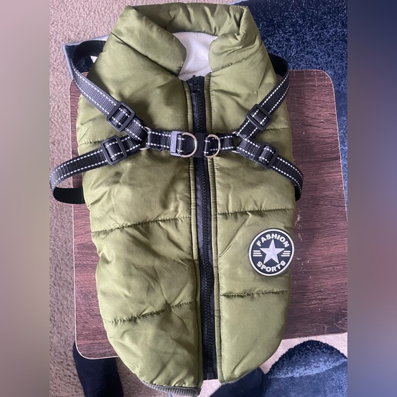 Dog green Waterproof Jacket With Harness - Picture 6 of 8